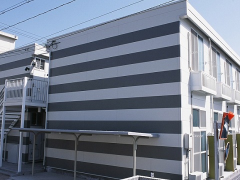 Building appearance. OsamuUra