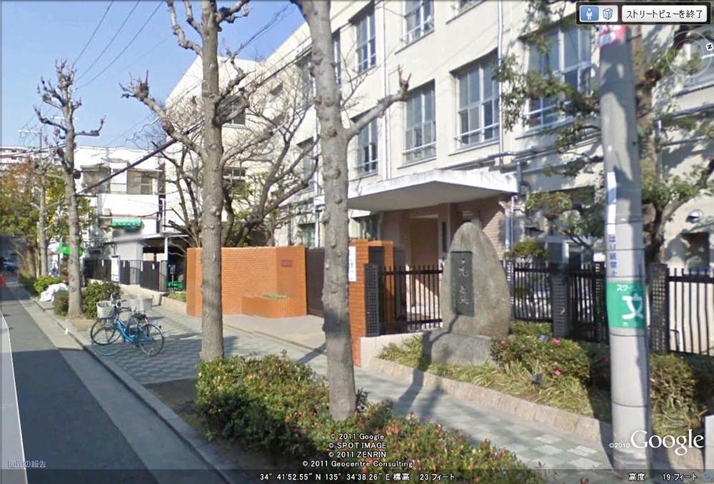 Primary school. And it is safe 79m primary school is close to Osaka Municipal Ibarata Minami Elementary School.