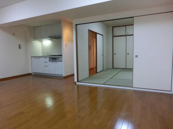 Living. Indoor (11 May 2013) Shooting