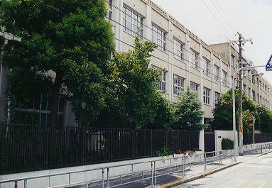 Junior high school. 279m to Osaka Municipal Imazu junior high school (junior high school)