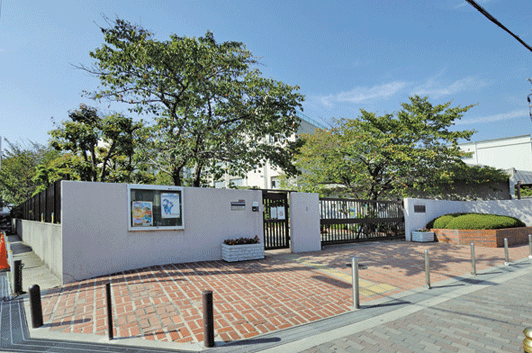 Primary school. 484m to Osaka Municipal Yokozutsumi elementary school (elementary school)