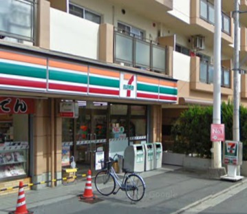 Convenience store. Seven-Eleven JR Tokuan Station Nishiten (convenience store) to 126m