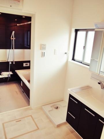 Rendering (introspection). Renovation image is a photo