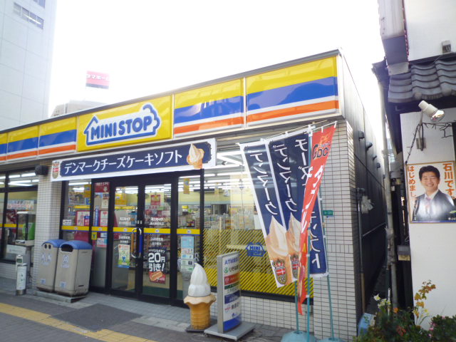 Convenience store. MINISTOP Nishinakajima 4-chome store (convenience store) up to 42m