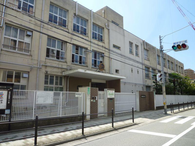 Primary school. 549m to Osaka Municipal new high elementary school