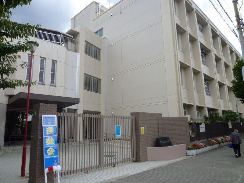 Primary school. 372m to Osaka City Tatsuta River Elementary School