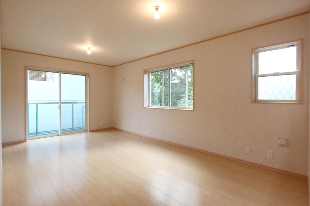 Same specifications photos (living).  ◆ Same specifications living