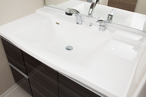 Bathing-wash room.  [Artificial marble top plate integral Square bowl] Seamless artificial marble beauty and sophisticated design is attractive ※ Size by type ・ Different shape (same specifications)
