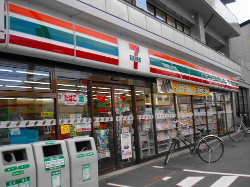 Convenience store. Seven-Eleven SORA Shin-Osaka 21 stores until the (convenience store) 190m