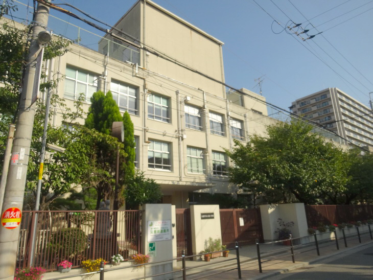 Primary school. 224m Mikuni to elementary school (elementary school)