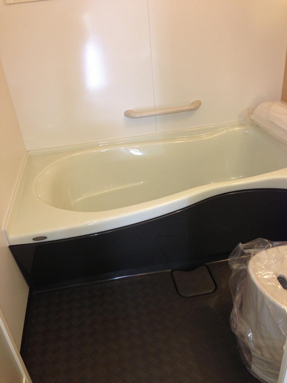 Bathroom. With mist sauna!