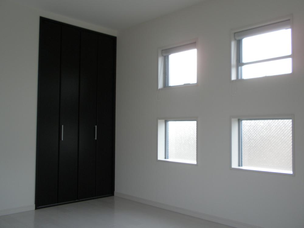 Same specifications photos (Other introspection). Closet that can be used to full height