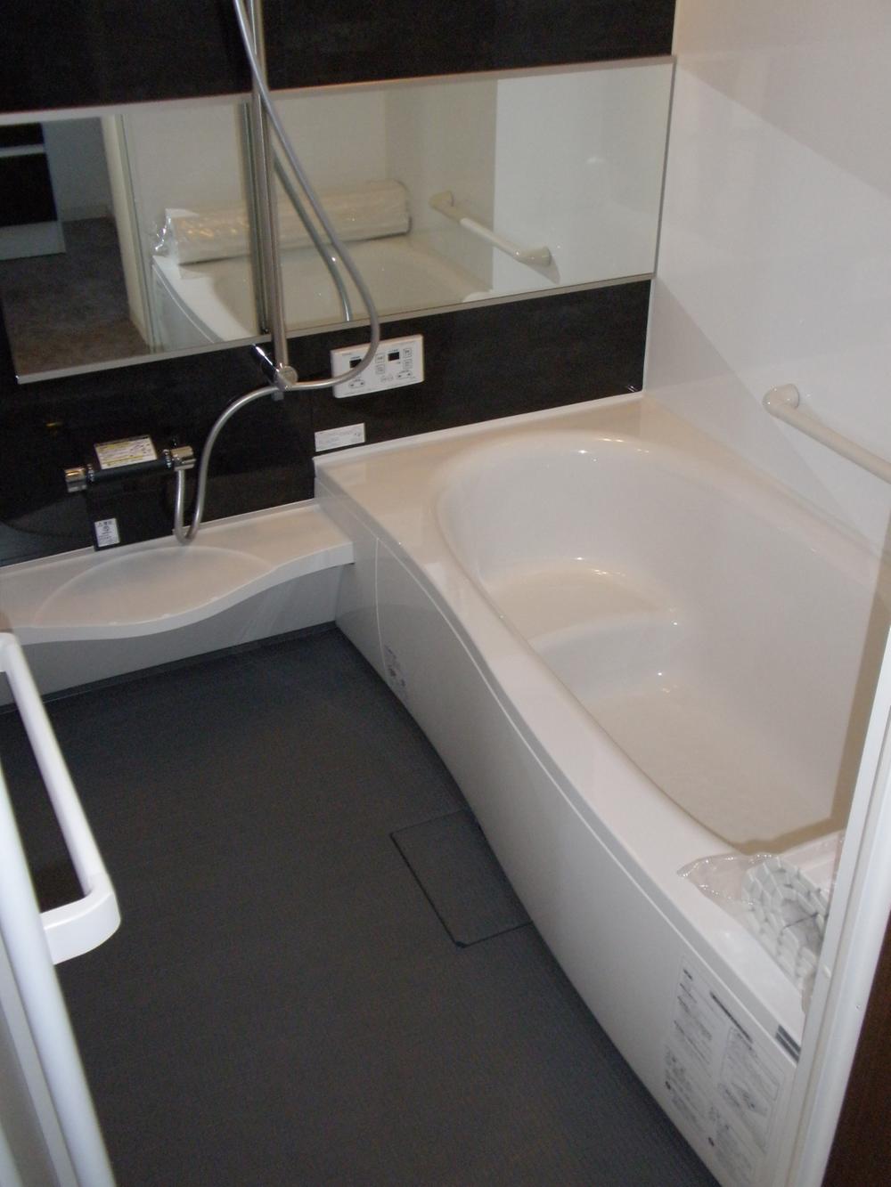 Same specifications photo (bathroom). 1 square meters of bathroom heal comfortably tired