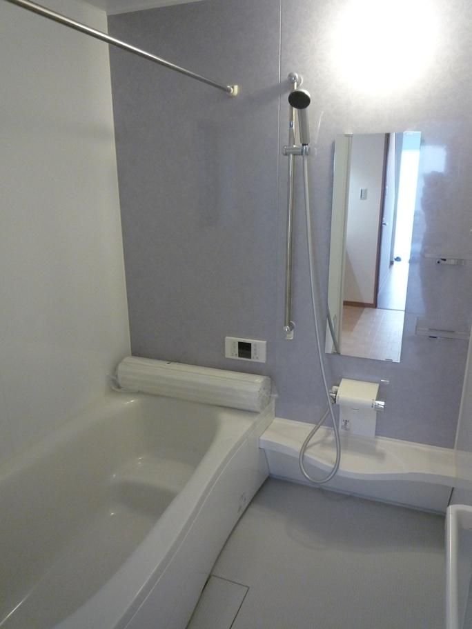 Bathroom. Dryer with bathroom, Please heal the fatigue of the day.