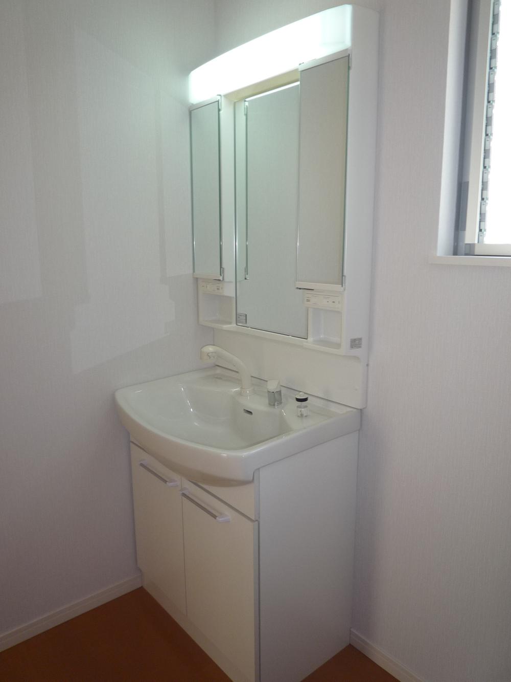 Same specifications photos (Other introspection). Same specifications Photos