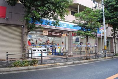 Convenience store. 10m to Lawson (convenience store)