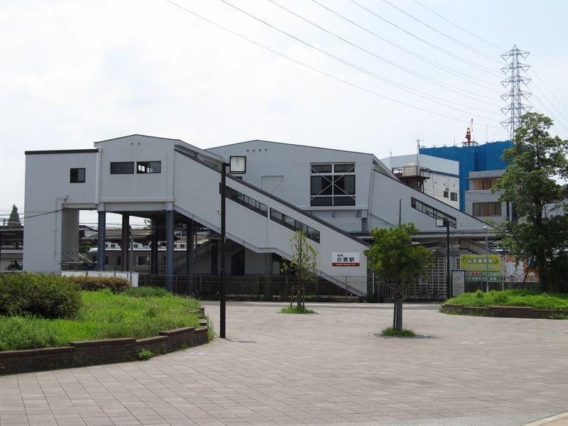 station. 800m until the Nankai Koya Line "egret" station