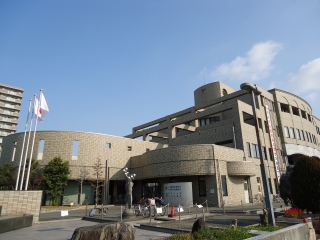 Government office. 1318m to Sakai City Higashi Ward Office (government office)