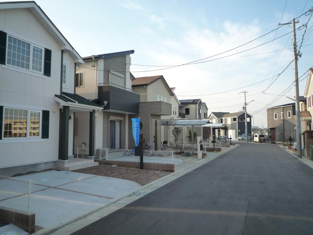 Local appearance photo. This quiet streets