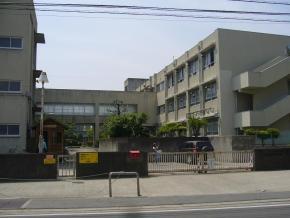 Primary school. Until Sakaishiritsu Noda Elementary School 863m
