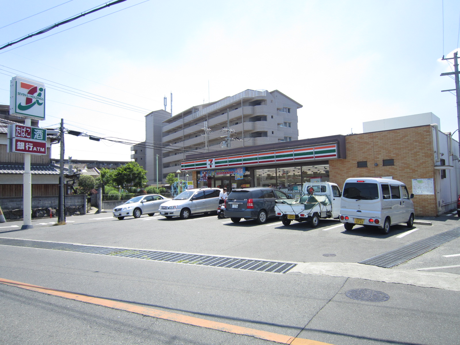 Convenience store. 534m to Seven-Eleven Sakai Izumotaishamae store (convenience store)