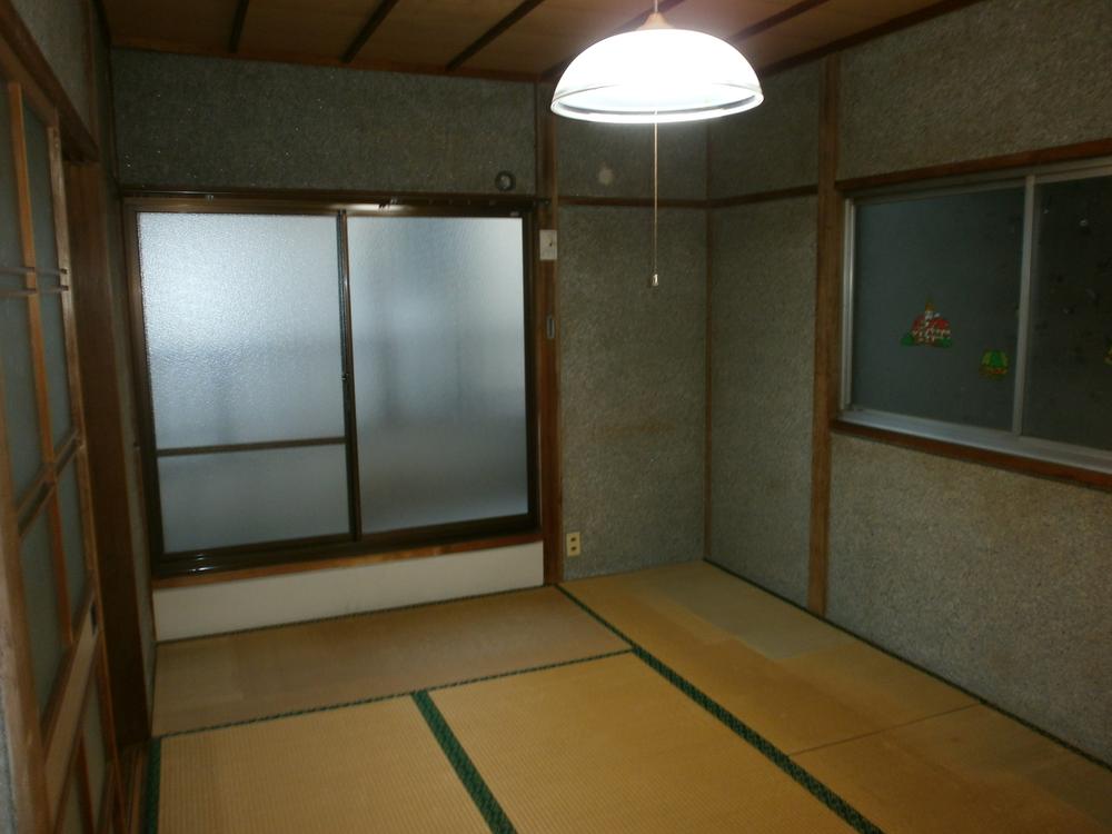 Non-living room. 2F Japanese-style room (1)