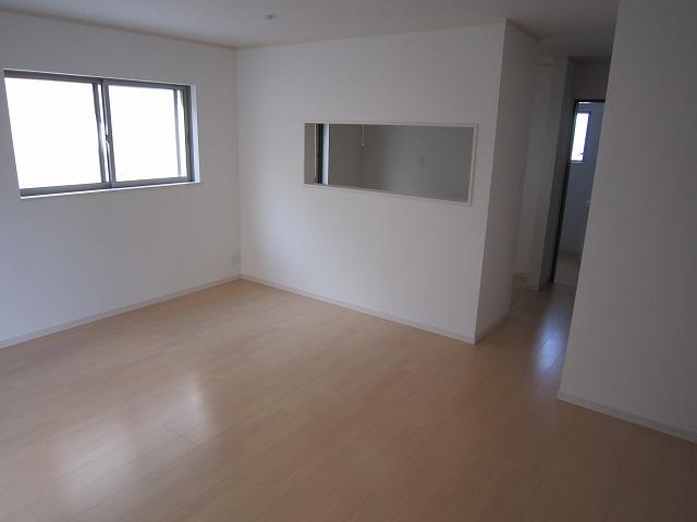 Living. Same specifications