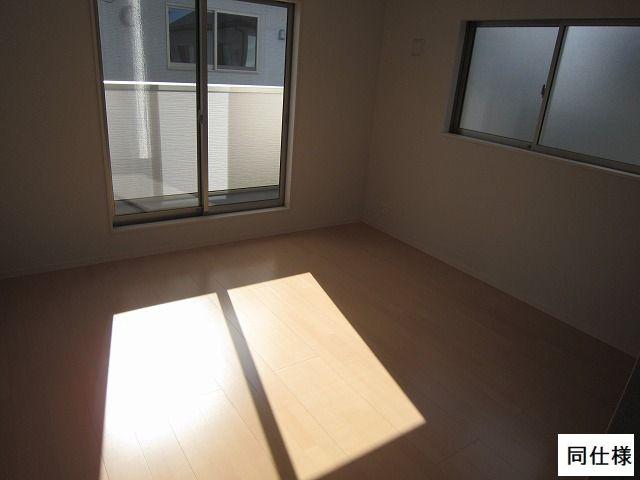 Non-living room. Same specifications is a picture ☆