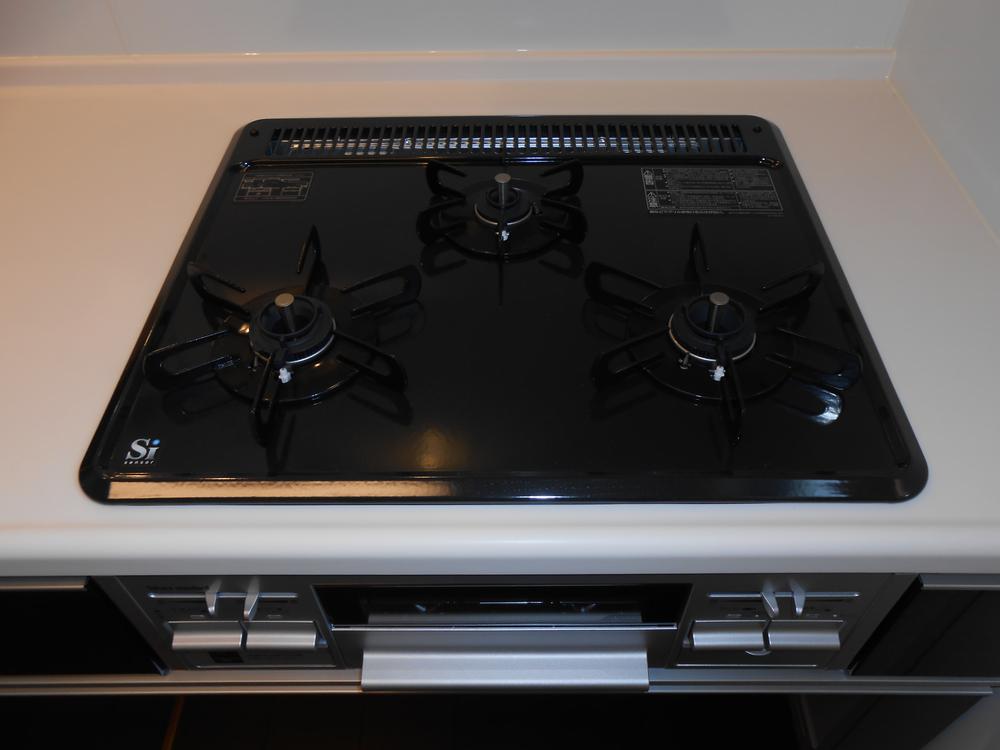 Other. Cleaning is also easy a stove