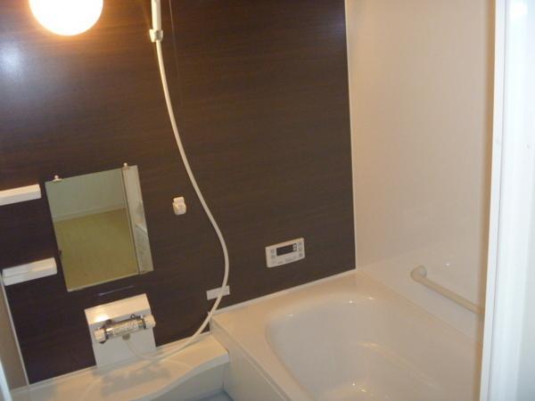 Bathroom. Bathroom to heal fatigue of the day, spacious 1 tsubo or more