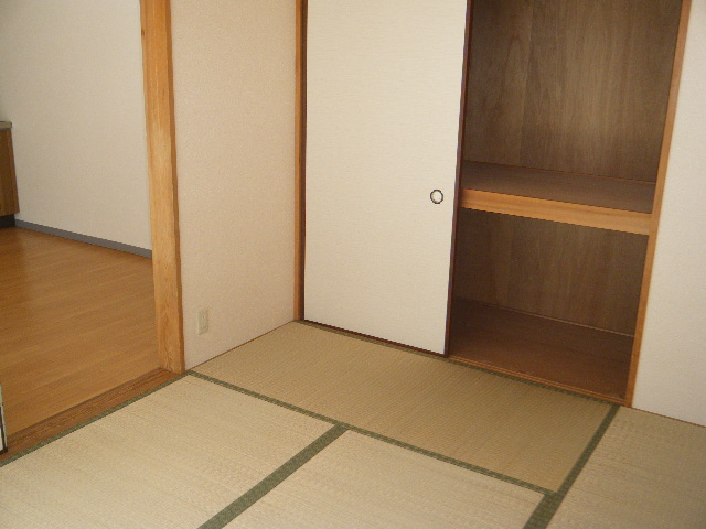 Other room space