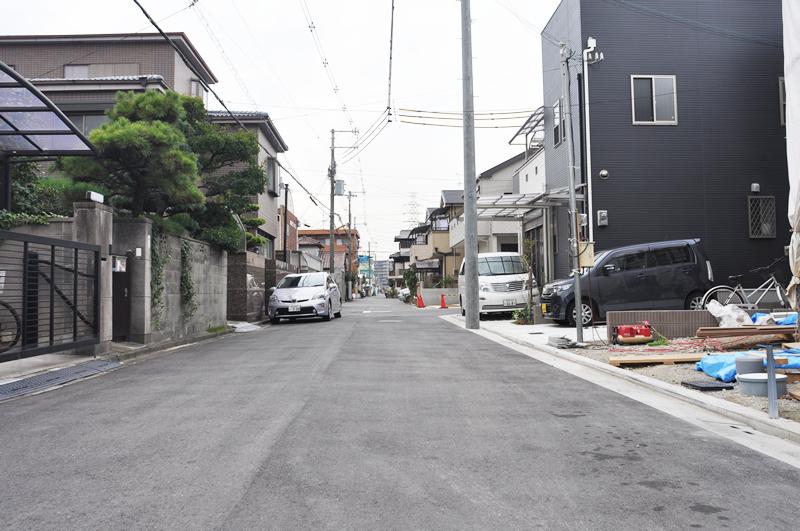 Local photos, including front road.  ※ Photographed by the local (2013 November shooting)