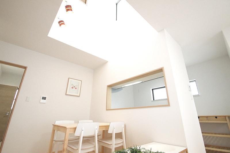 Same specifications photos (Other introspection). Light plugs into the model house (living) Fukinuki.