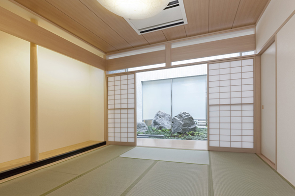Shared facilities.  [Guest rooms] Japanese and Western room type of guest room (surcharge)