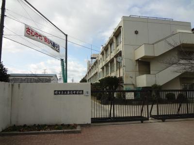 Junior high school. Goka until Zhuang junior high school 1200m