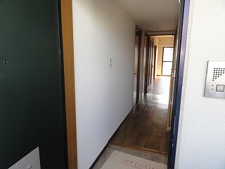 Entrance. Entrance ~ room