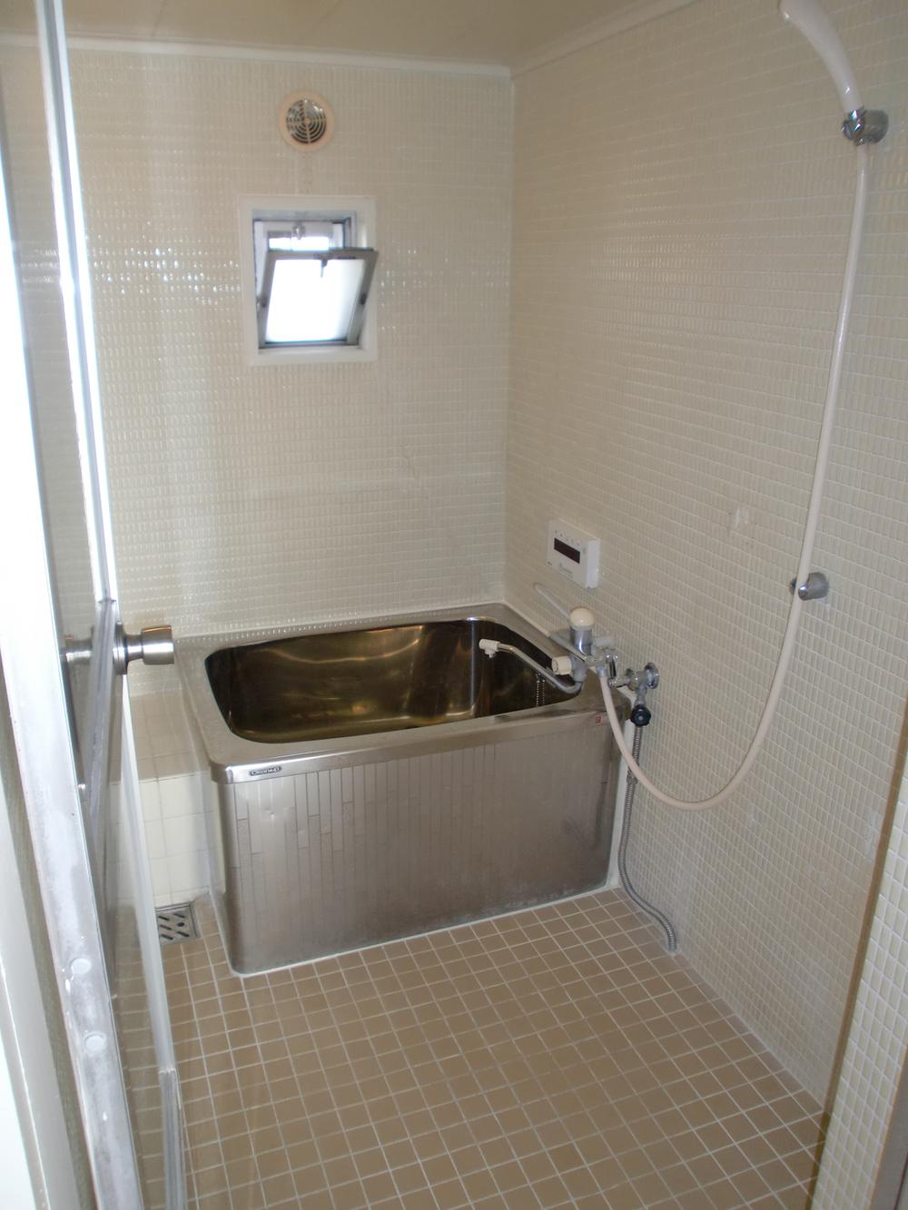 Bathroom. It is the bath that does not feel too much even there cramped window.