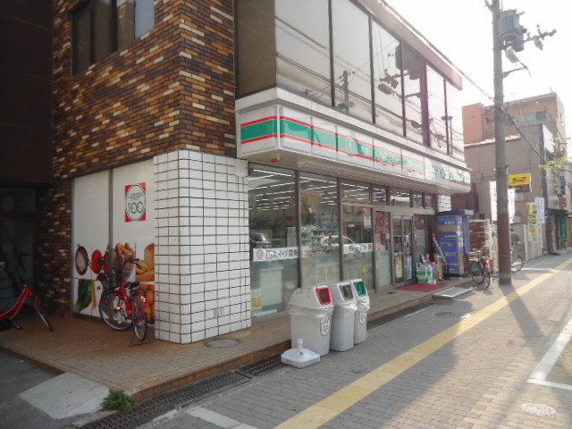 Convenience store. STORE100 Sakai Shinonomehigashi store up (convenience store) 136m