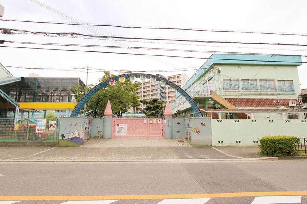 kindergarten ・ Nursery. Shinkanaoka 60m to kindergarten