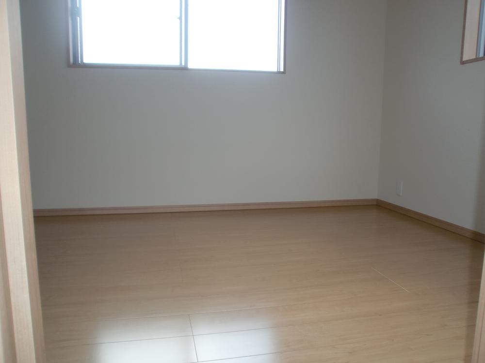 Non-living room. Room (August 2013) Shooting