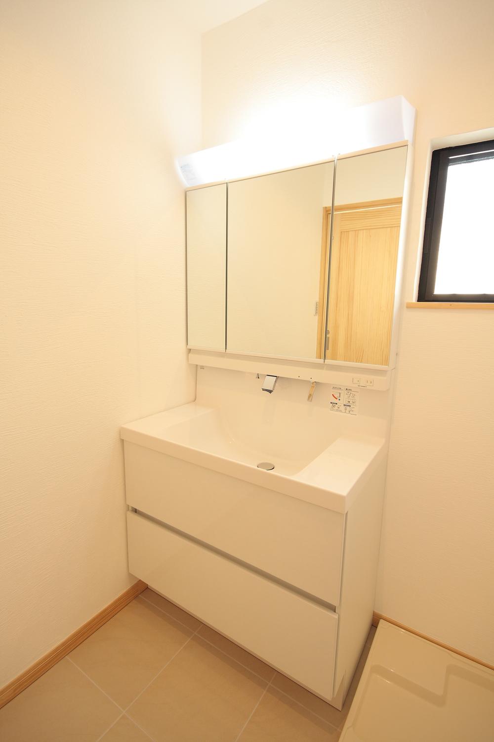 Same specifications photos (Other introspection). ( Building) same specification