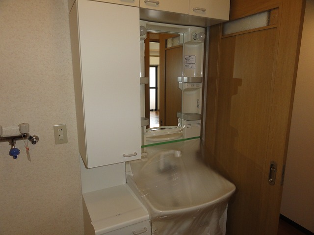 Washroom. Independent wash (shampoo dresser ・ Indoor laundry)