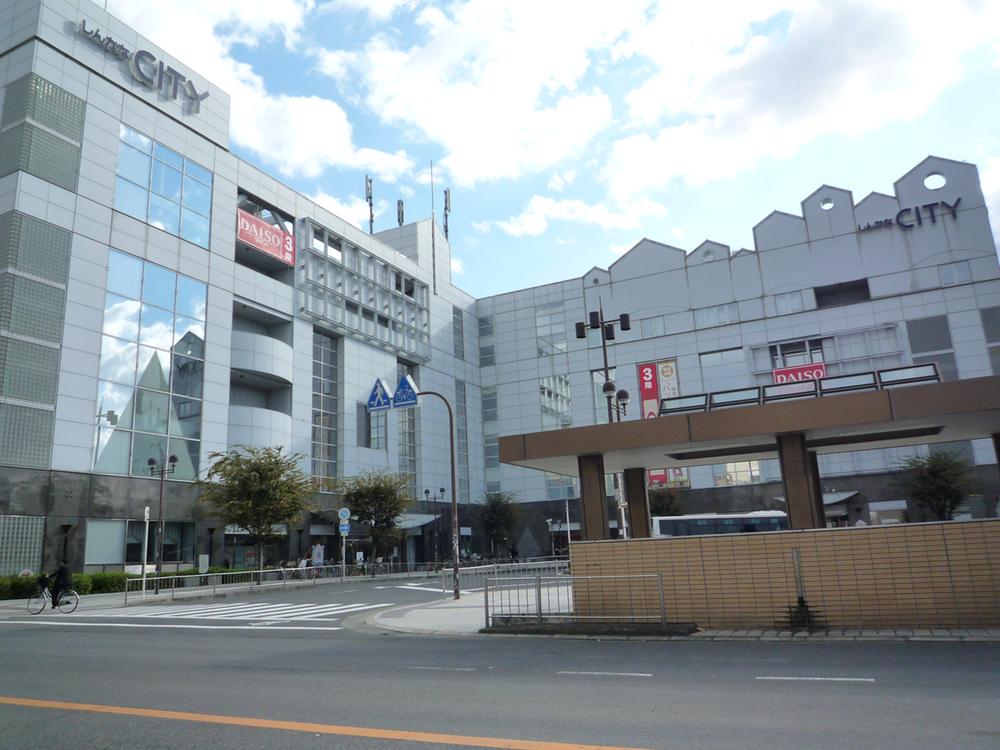 Shopping centre. 1600m underground Shinkanaoka Station entrance to Shinkin City