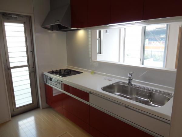 Same specifications photo (kitchen). Storage rich counter kitchen