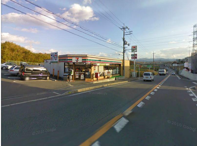 Convenience store. Seven-Eleven Sakai Miikedai 416m up to 2 Chomise