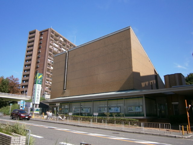 Bank. 127m Sumitomo Mitsui Banking Corporation Senboku and until the branch (Bank)