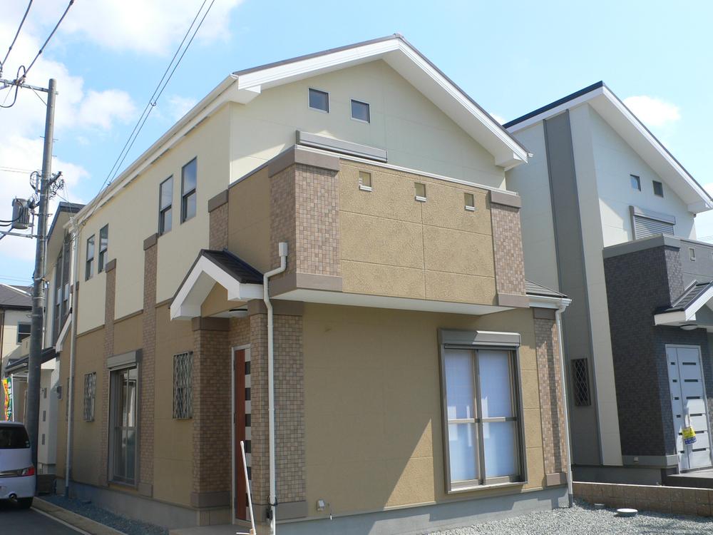 Same specifications photos (appearance). AsahiKASEI POWER BOARD ● fire protection ● thermal insulation properties lineup the fire insurance premium reduction personality full of texture ●. You can freely express the look of the facade, It plays a major role in harmony with the heavy feeling and modern impression making landscape.