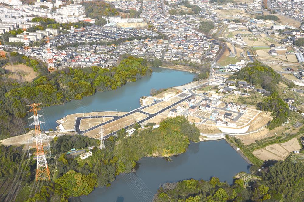 aerial photograph. It is seen from the sky site (December 2012) Shooting