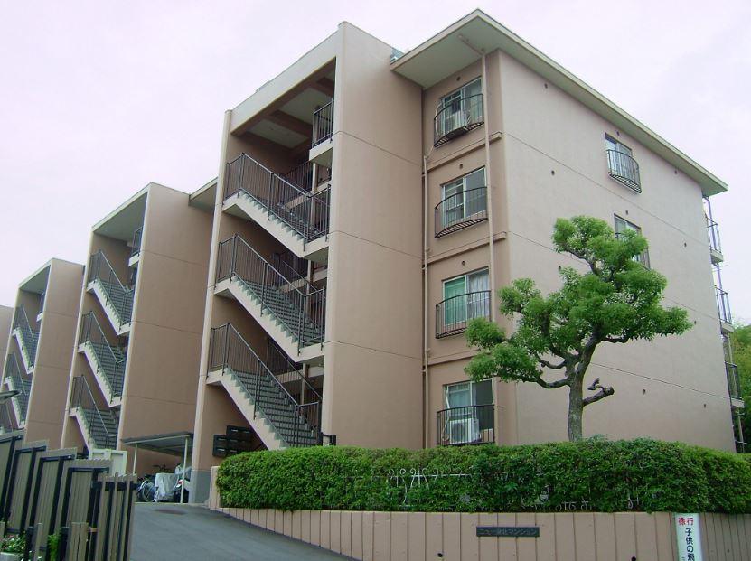 Local appearance photo. Local (September 2013) taken part building photo