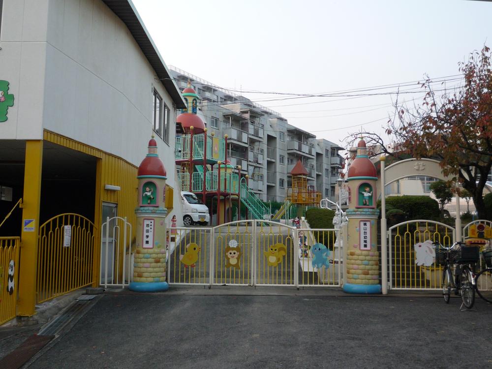 kindergarten ・ Nursery. Momoyamadai 480m to kindergarten